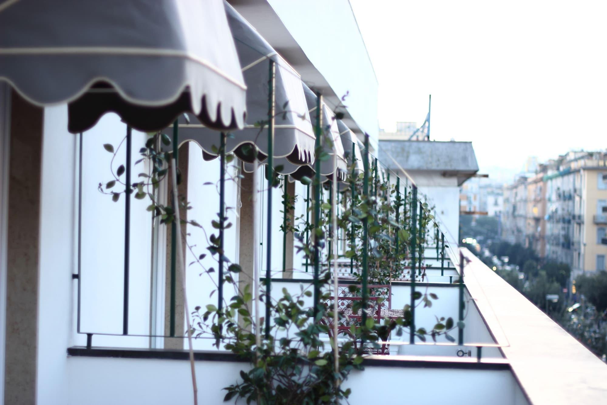 Stelle Hotel The Businest Neapel Exterior foto