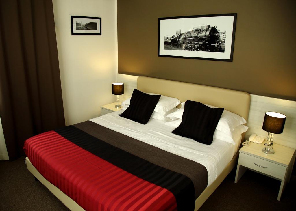 Stelle Hotel The Businest Neapel Exterior foto
