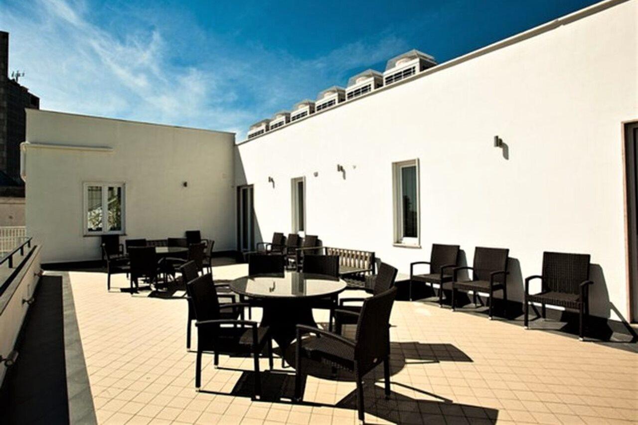 Stelle Hotel The Businest Neapel Exterior foto